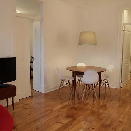 Design Duplex Ba/ Chiado 아파트